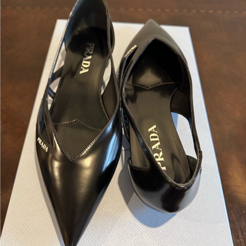 Prada Black Pointed Toe Heels - Picture 3 of 7